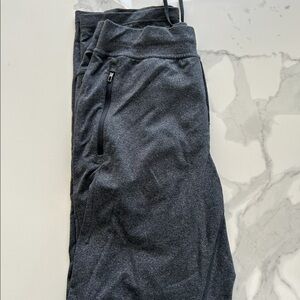 Men’s lulu lemon joggers